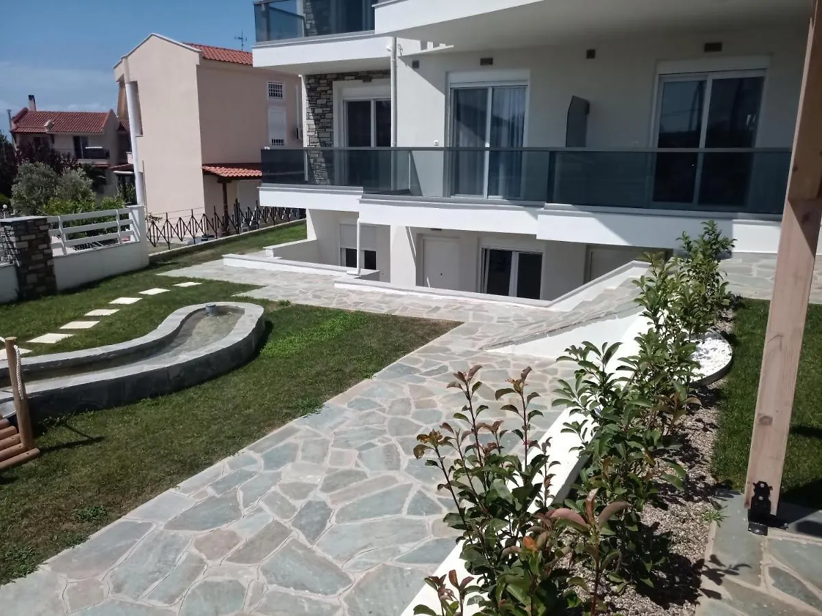 Kapselhotel Villa Nikiti View 2