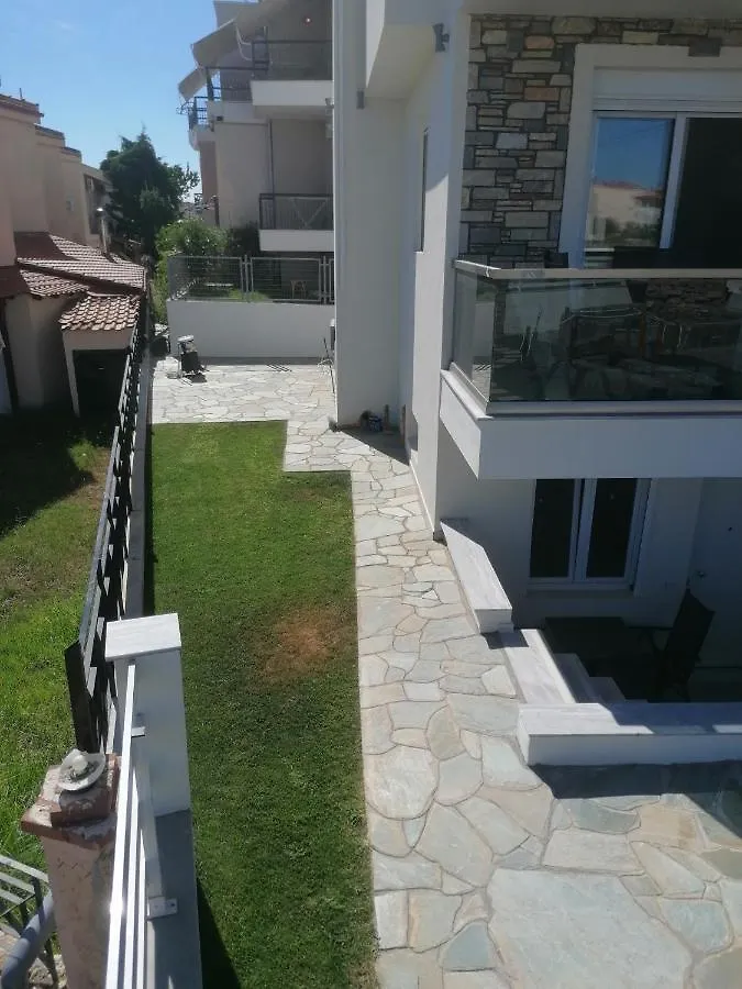 Villa Nikiti View 2 Kapselhotel